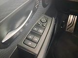 BMW Řada 2 (2018) M Sport 218d Active Tourer - náhled 16