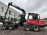 Lesárna Trutnov slavnostně otevřela výukové středisko operátorů těžebně dopravních strojů.