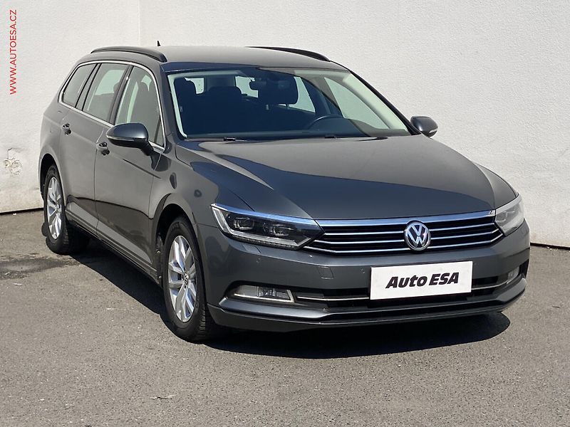 Volkswagen Passat (2015) 2.0 TDi, Comfort, DSG, LED - fotografie inzerátu