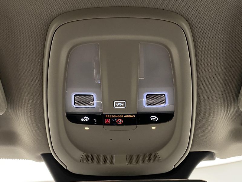 Volvo XC90 (2026) T8 AWD Plug-in DARK PLUS 7m - fotka 43 z 78