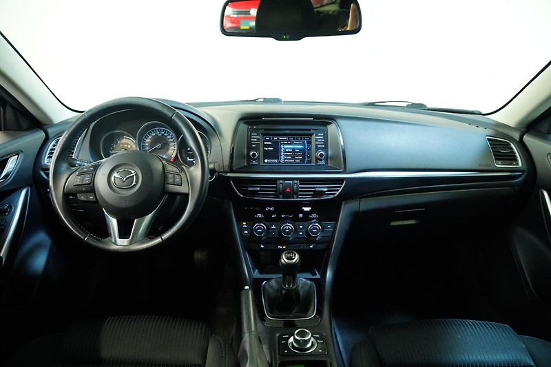 Mazda 6 - fotka 5 z 28