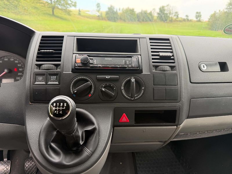 Volkswagen Transporter (2007) 1.9TDi 6mist sklápěč 3S - fotka 9 z 10