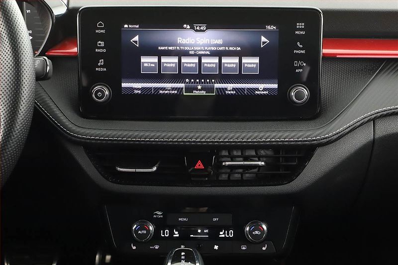 Škoda Fabia (2025) 1.5 TSI, MONTE CARLO, AUTOMAT - fotka 11 z 17