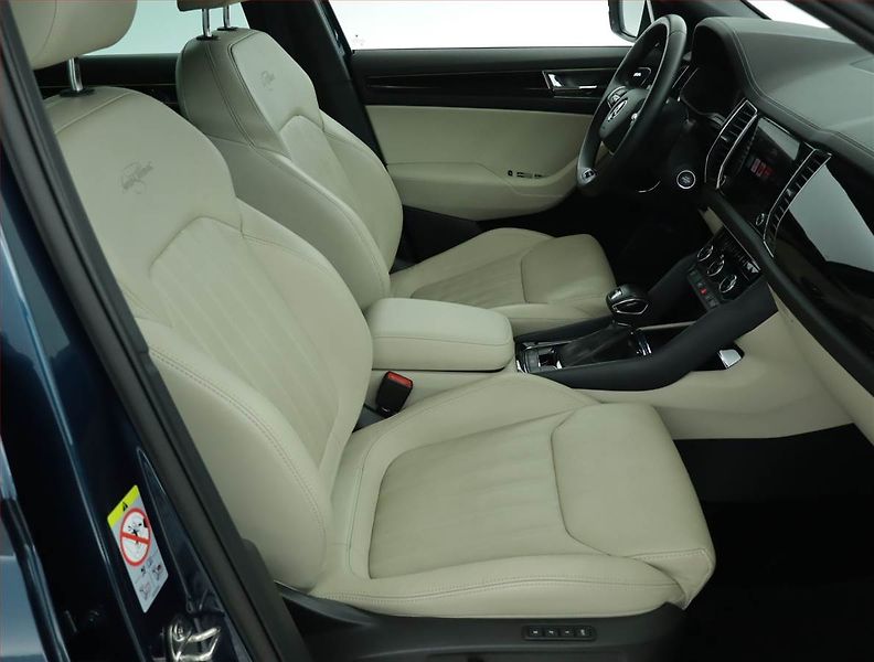 Škoda Kodiaq (2022) Laurin&Klement 2.0 TDI - fotka 9 z 17