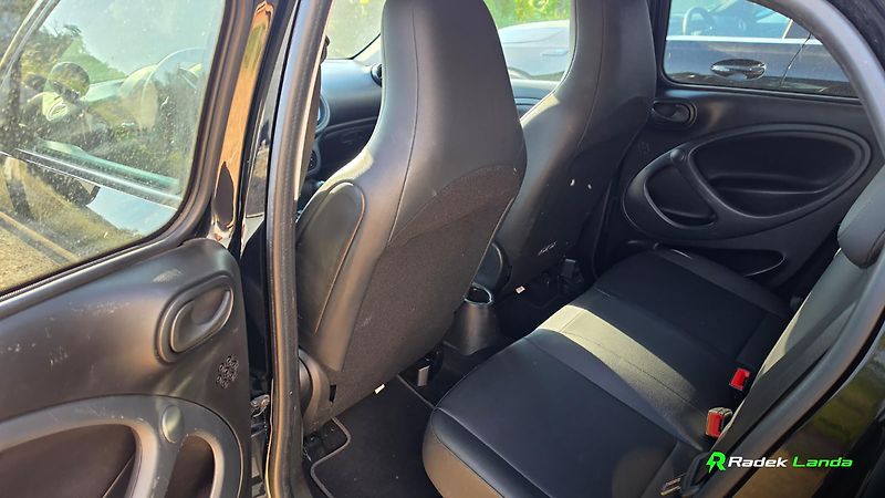 Smart Forfour (2021) Essential - fotka 8 z 8