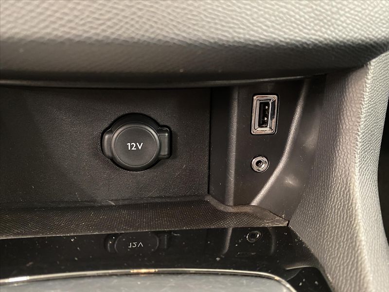 Peugeot 308 1,2 PureTech 60kW Active - fotka 22 z 28