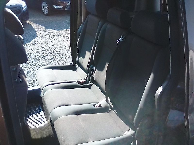 Volkswagen Caddy (2012) 1.2 TSi / 77KW, nové rozvody - fotka 31 z 37