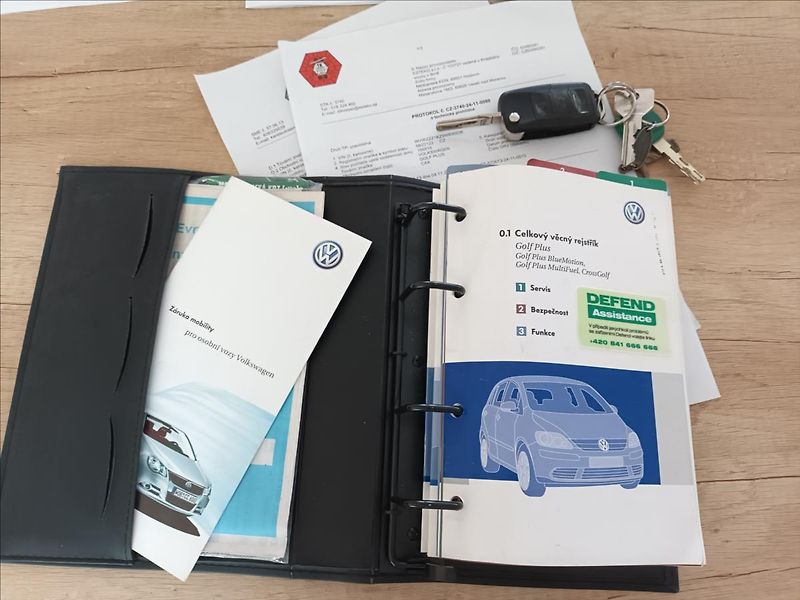 Volkswagen Golf Plus 1,4 TSI,90KW,DIGIKLKIMA,TEMPOM - fotka 33 z 33