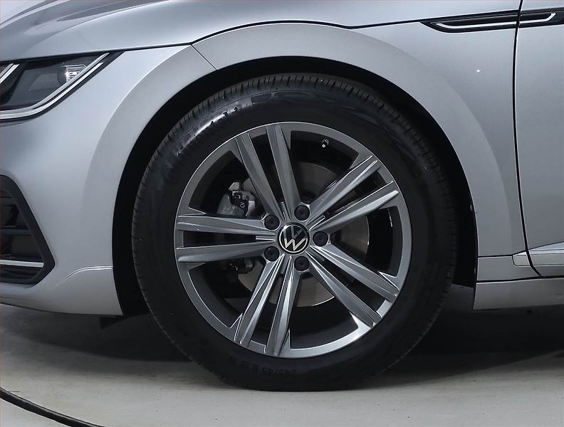 Volkswagen Arteon (2023) R-line 2.0 TDI - fotka 15 z 24