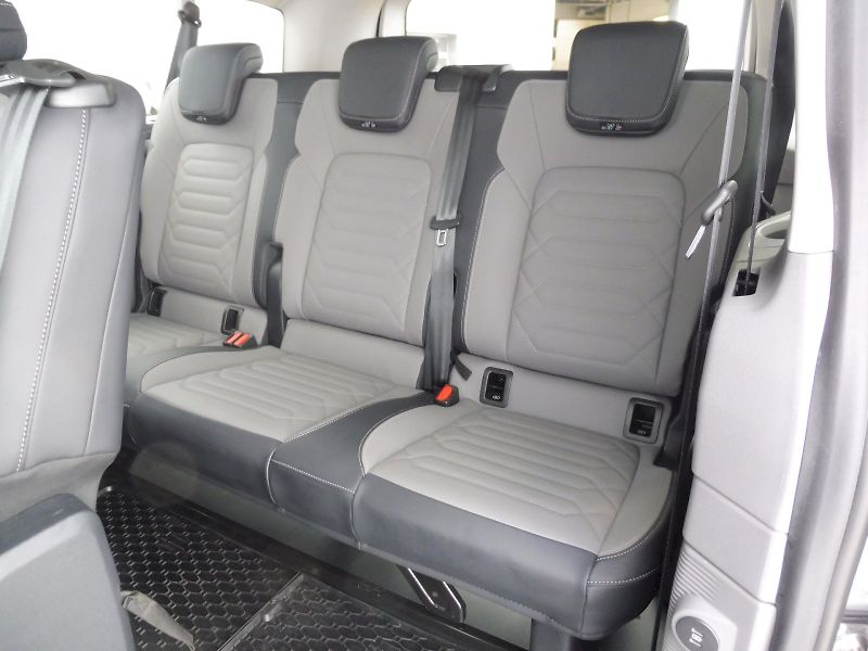 Volkswagen Caravelle (2026) Style DR 2,0 TDI 125kW 8AUT 4M - fotka 23 z 30