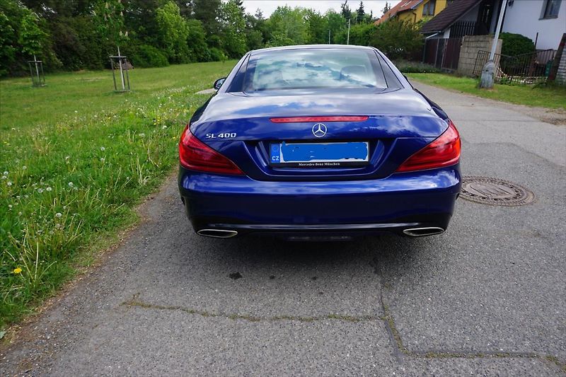 Mercedes-Benz SL 3,0 AMG Designo Edition Masáže - fotka 6 z 31
