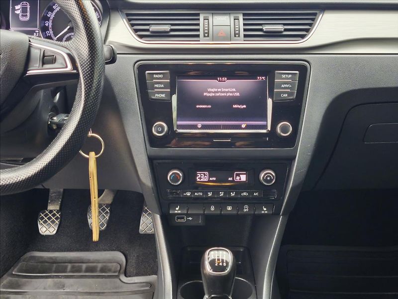 Škoda Rapid 1,0 TSi Style Plus - fotka 9 z 19