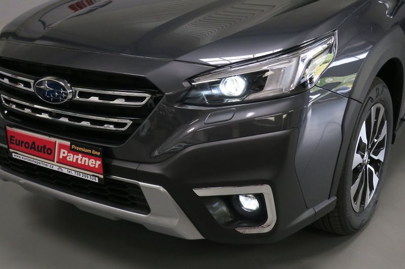 Subaru Outback (2025) 2.5i AWD TOURING - fotka 7 z 41