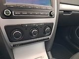 Škoda Octavia (2012) Ambition 1.6 TDI, ČR,1.maj - náhled 17