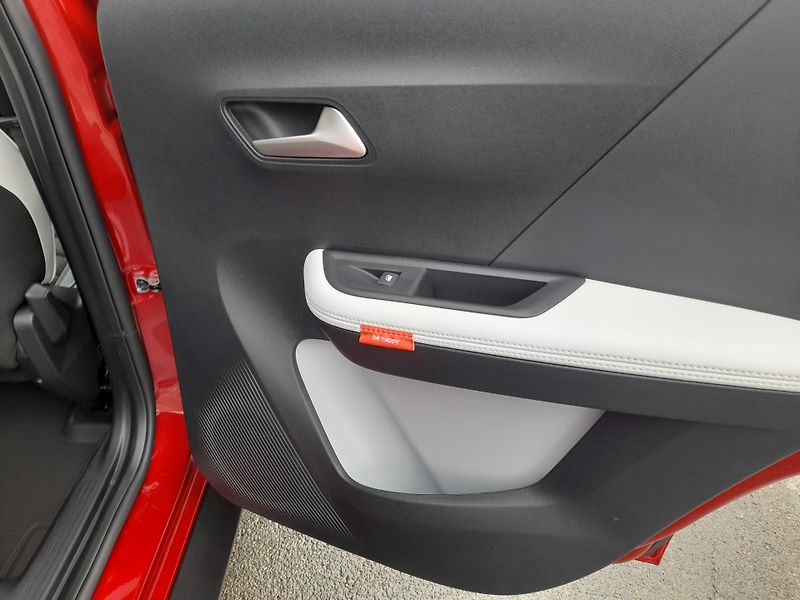 Citroën C3 Aircross (2026) MAX Hybrid 145k Automatic - fotka 51 z 64
