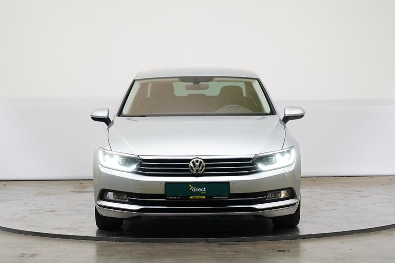 Volkswagen Passat - fotka 4 z 24