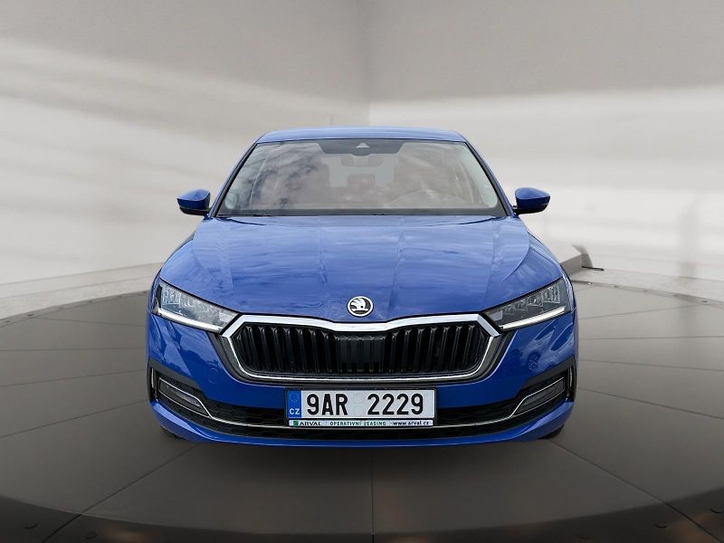 Škoda Octavia (2023) STYLE 1.5e-TEC 110kW TAŽNÉ CZ - fotka 2 z 11