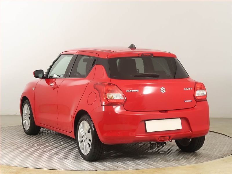 Suzuki Swift (2020) 1.2 SHVS, Serv.kniha - fotka 4 z 18