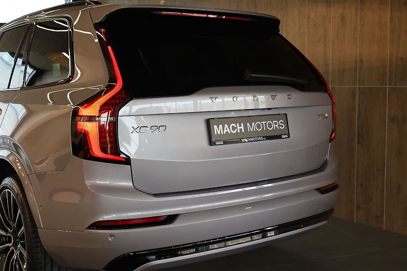 Volvo XC90 T8 Ultra Dark, Bowers, Tažné - fotka 13 z 41