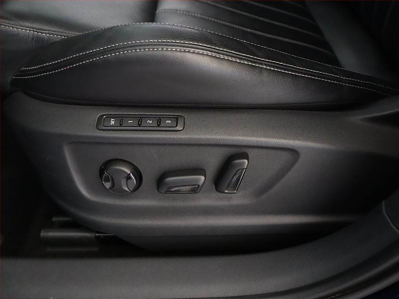 Škoda Karoq (2018) Style Plus 1.6 TDI - fotka 22 z 23