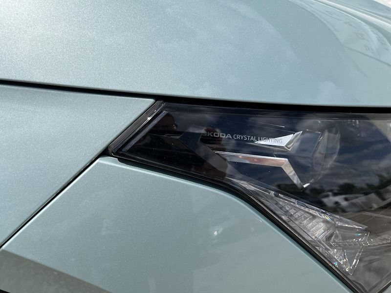 Škoda Enyaq (2022) 80*TEPELKO*TAŽNÉ*ZAŘ*4xVÝHŘEV - fotka 16 z 50