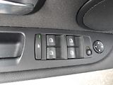 BMW Řada 5 530d PĚKNÝ !!! SERV.KNIHA ! - náhled 21