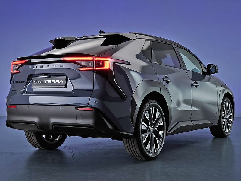 Subaru Solterra (2026) Touring+ 2026 | 10let Záruka - fotka 5 z 19