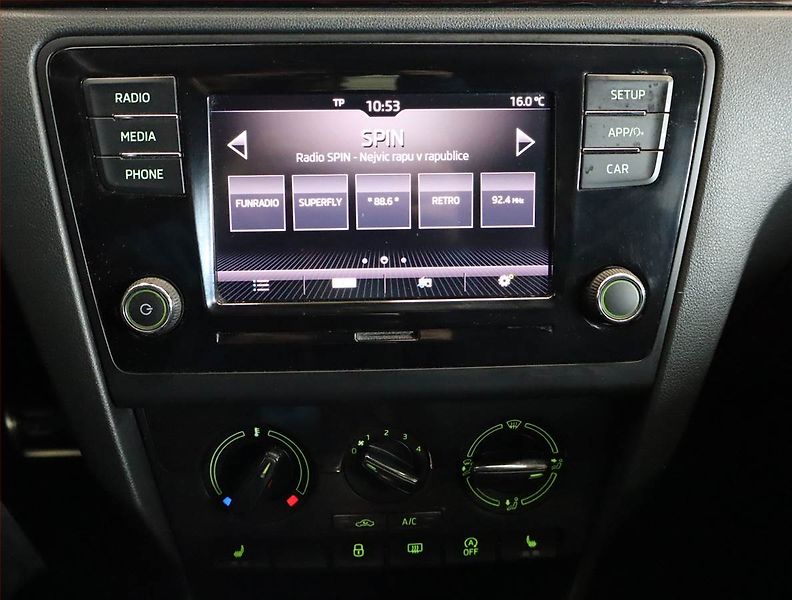 Škoda Rapid (2018) 1.4 TSI, Automat, Tempomat - fotka 12 z 18