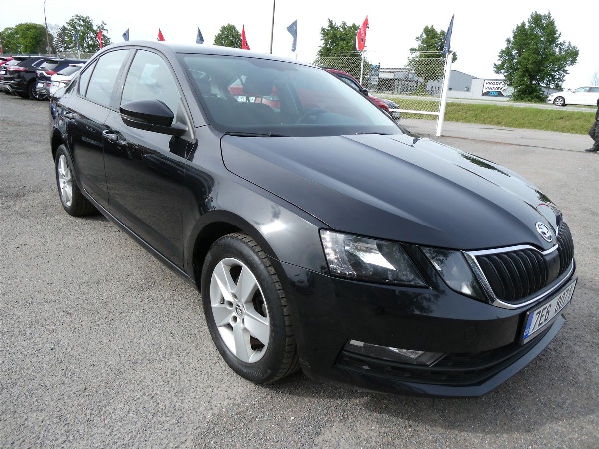 Škoda Octavia 1,4 TSi 110kW DPH,koupeno v ČR