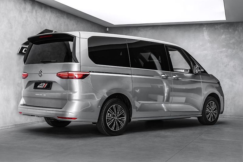 Volkswagen Multivan T7 2,0TDI DSG  Long 8míst - fotka 5 z 19