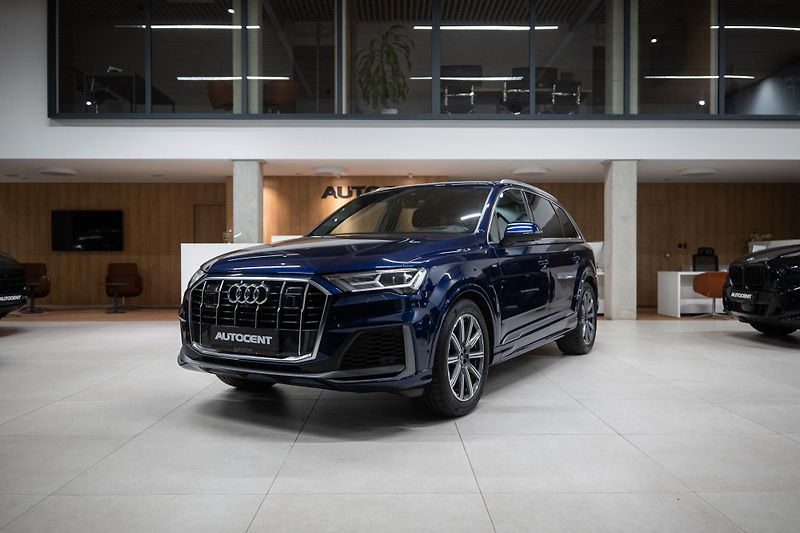 Audi Q7 (2022) S-LINE 55TFSI 250KW 4X4 VZDUCH - fotka 2 z 45