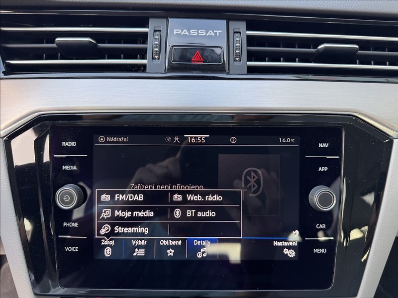 Volkswagen Passat 2,0 TDI DSG ELEGANCE 1.maj. ČR - fotka 36 z 50