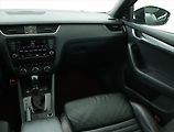 Škoda Octavia (2015) RS 2.0 TSI, Automat - náhled 8