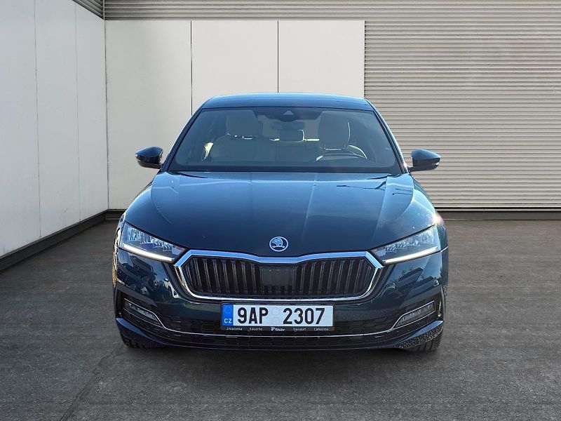 Škoda Octavia (2023) STYLE 1.5TSI 110kW TAŽNÉ CZ - fotka 2 z 11