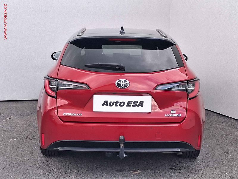 Toyota Corolla (2023) 1.8 Hybrid, 1.maj,ČR, AT - fotka 5 z 18