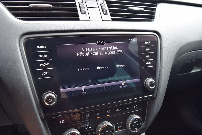 Škoda Octavia (2018) 1.4TSI 110kw ED. DRIVE TAŽ APP - fotka 24 z 43