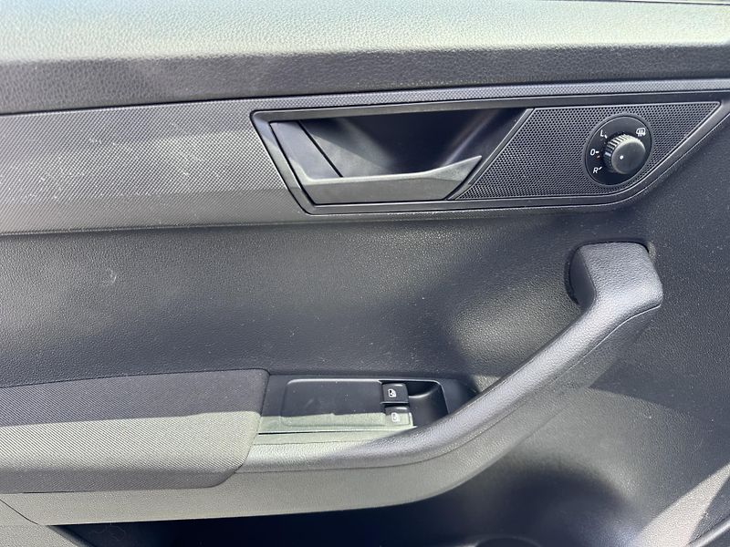 Škoda Fabia III 1.0 TSi,132 tis km,1.Maj,Č - fotka 12 z 18