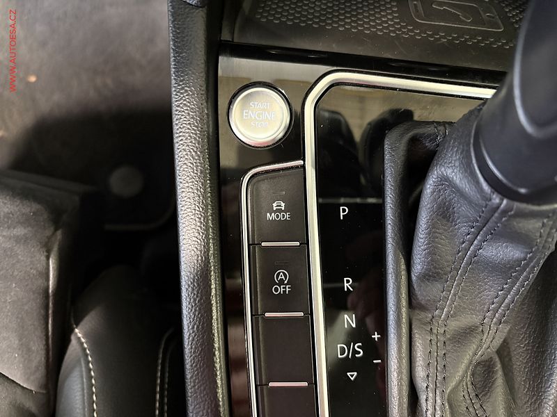 Volkswagen Passat (2020) 2.0 TDi, DSG, navi, LED - fotka 19 z 19