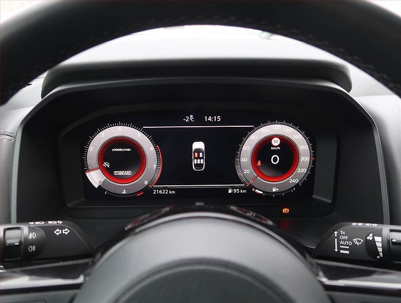 Nissan Qashqai (2022) N-Connecta 1.3 DIG-T - fotka 11 z 20