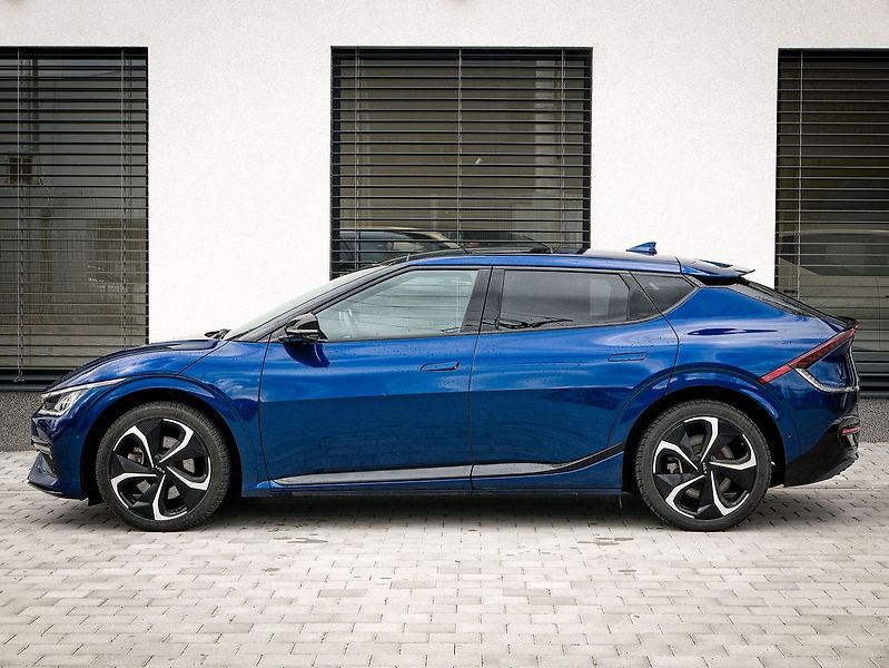 Kia EV6 GT Line*AWD*REZERVACE - fotka 4 z 11