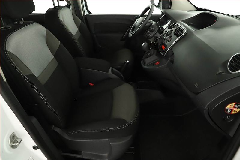 Renault Kangoo (2021) Zen 1.5 dCi, 5Míst, ČR, 1Maj - fotka 7 z 12