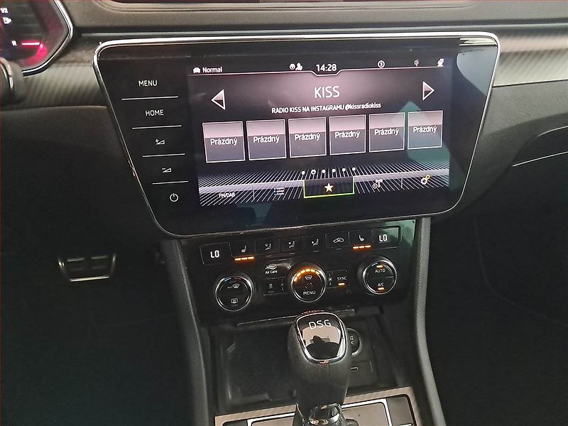 Škoda Superb (2021) Sportline 2.0 TSI - fotka 12 z 24
