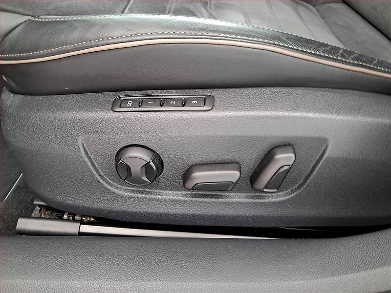 Škoda Superb (2022) Scout 2.0 TDI - fotka 21 z 23