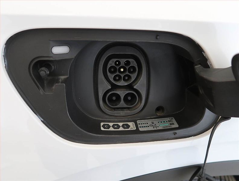 Volkswagen ID.4 (2023) GTX (82 kWh), SoH 90% - fotka 28 z 29