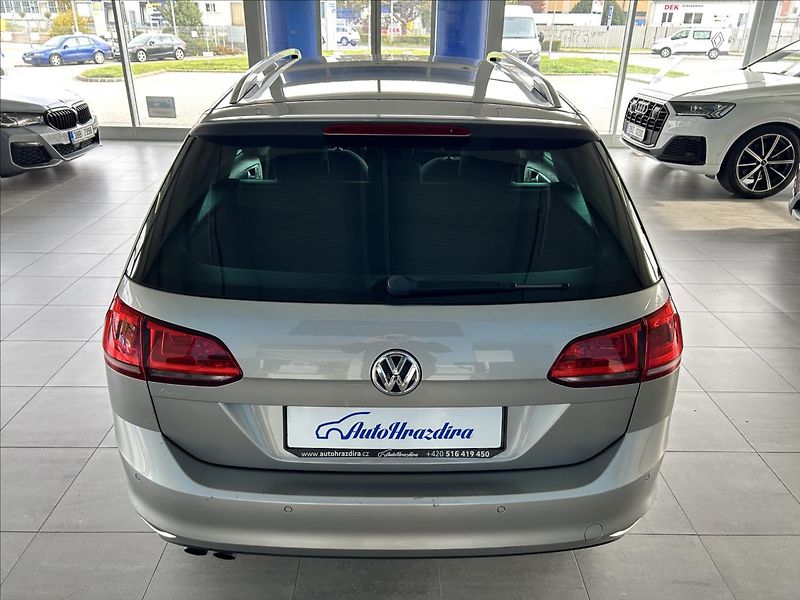 Volkswagen Golf 1,4   TSI 92kW,ALLSTAR,SERVISK - fotka 5 z 28
