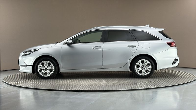 Kia Ceed 1.5 T-GDI Top - fotka 4 z 25