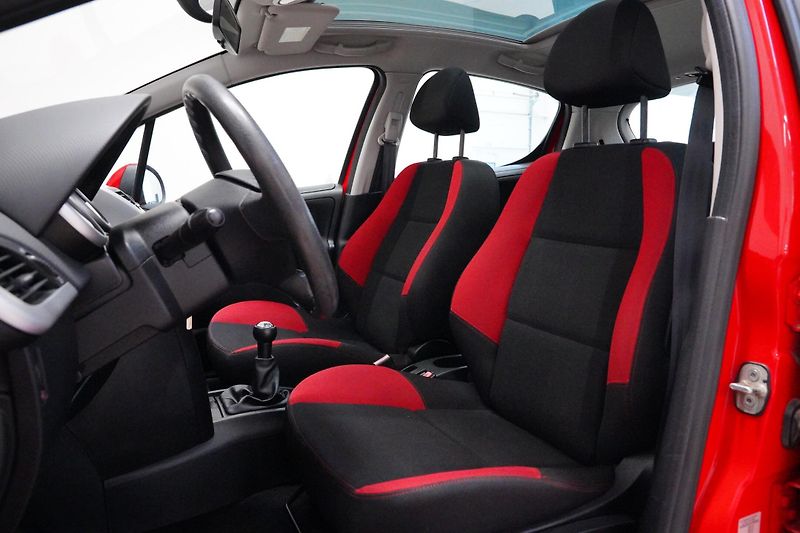 Peugeot 207 - fotka 6 z 6