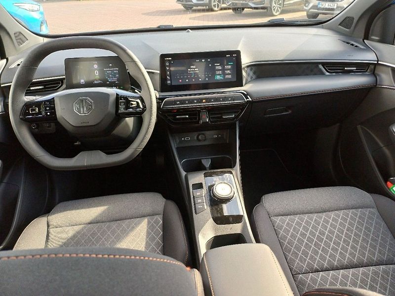 MG MG3 EMOTION hybrid+ 143 kW - fotka 2 z 5