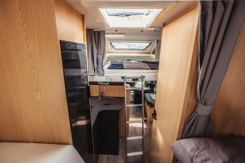 Sunlight (2026) T66S, 5 míst, 140 HP, AUTOMAT - fotka 32 z 37