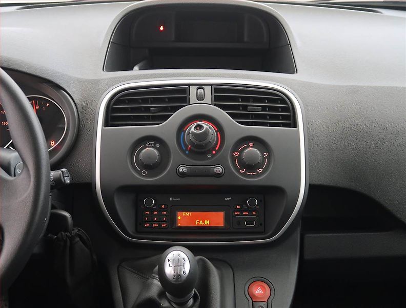 Renault Kangoo (2014) 1.2 TCe, 5Míst, ČR - fotka 12 z 14